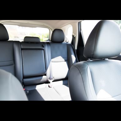 埼玉で車内装の修理を行う業者に内張りのリペアもお任せください